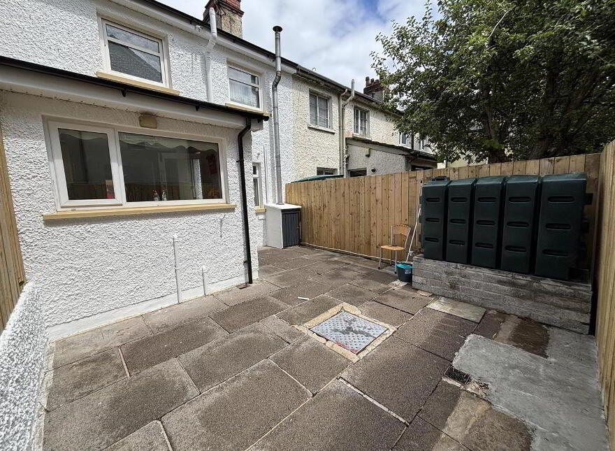 40 Dunluce Avenue, Lisburn Road, Belfast, BT9 7AY