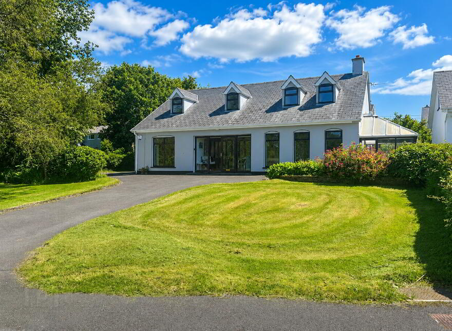 "Cois Farraige", The Glebe, Donegal Town, F94TDK7