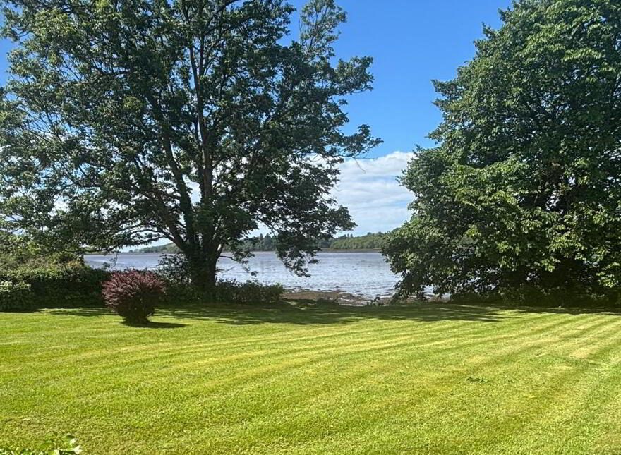 "Cois Farraige", The Glebe, Donegal Town, F94TDK7