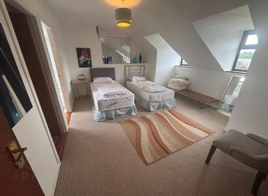 "Cois Farraige", The Glebe, Donegal Town, F94TDK7