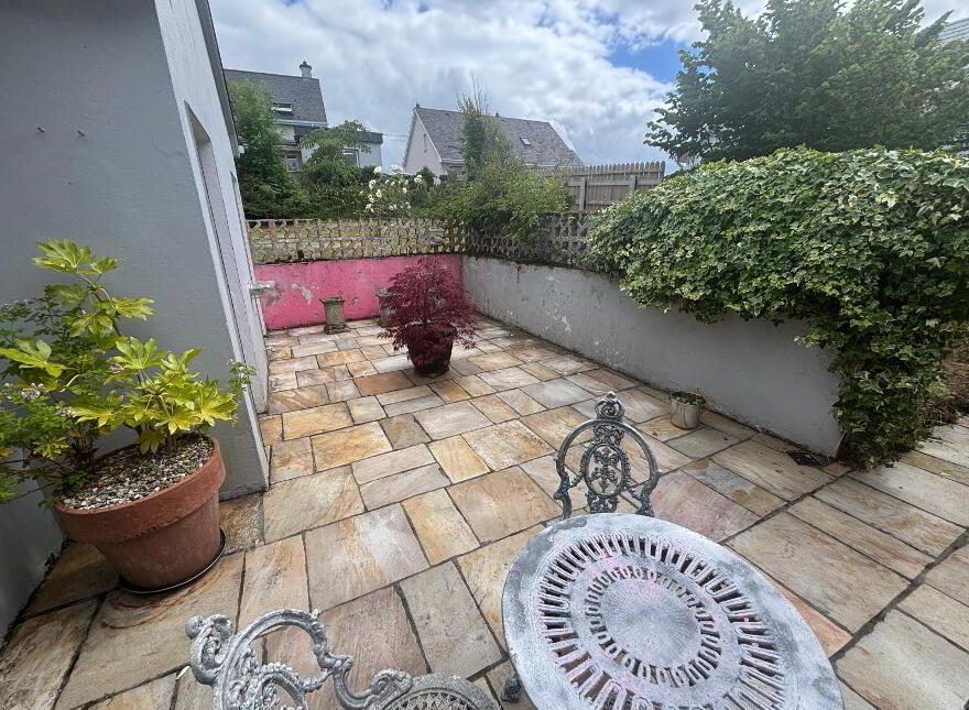 "Cois Farraige", The Glebe, Donegal Town, F94TDK7