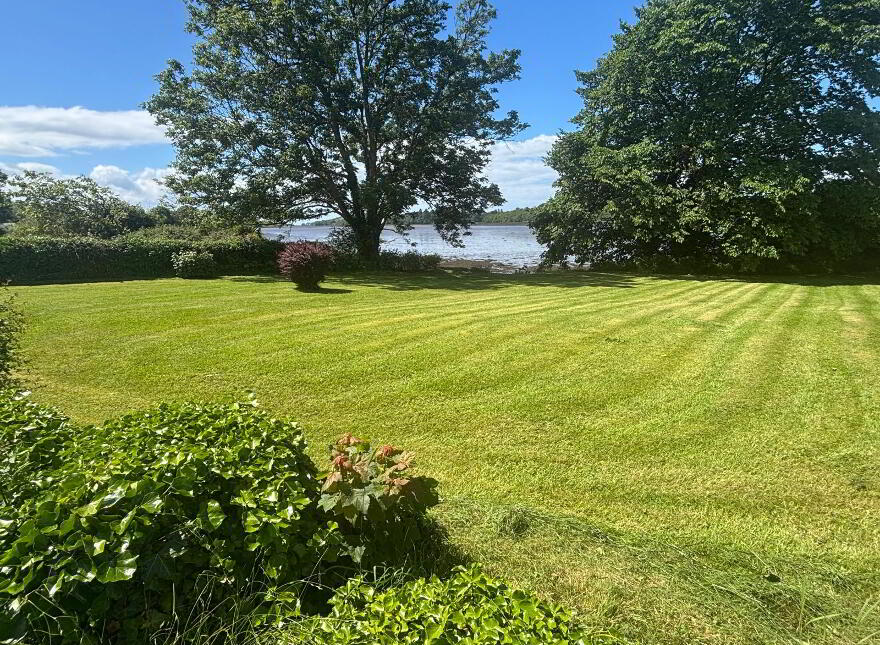 "Cois Farraige", The Glebe, Donegal Town, F94TDK7