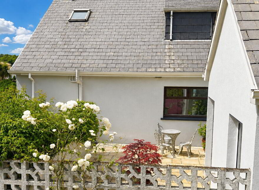 "Cois Farraige", The Glebe, Donegal Town, F94TDK7