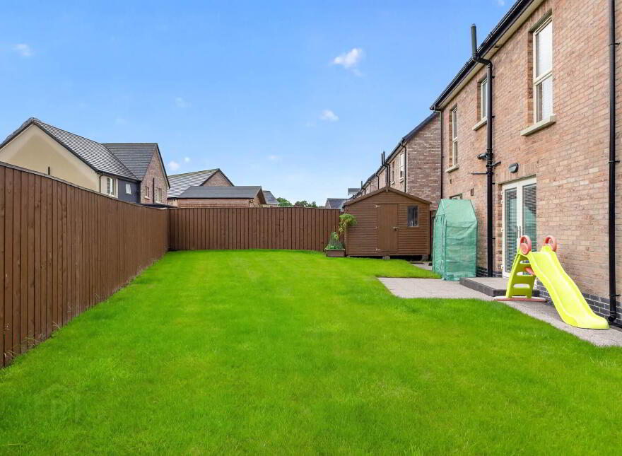 15 Ayrshire Gardens Terrace, Lisburn, BT28 2WN
