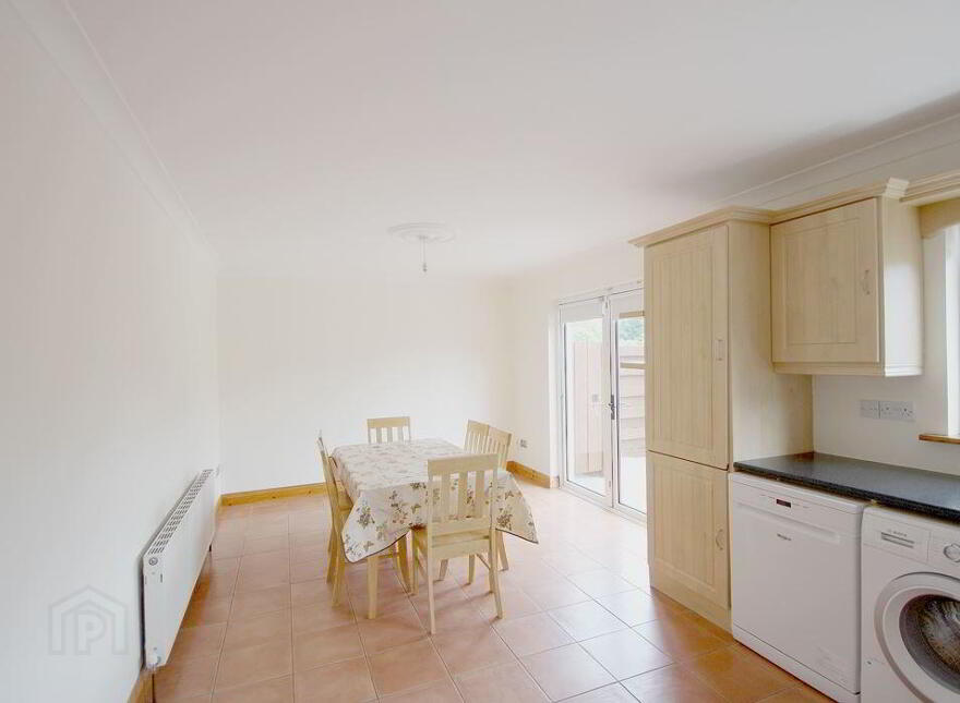 18 Ballin Ri, Tullamore, R35K6H6