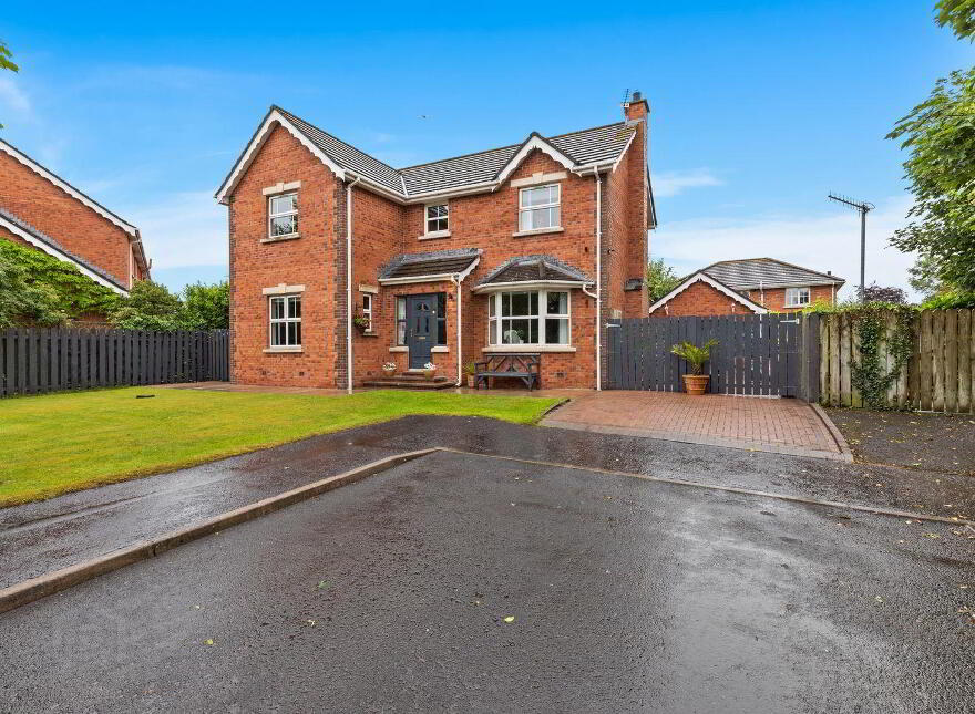 11 Ballycrochan Drive, Bangor, BT19 7LB