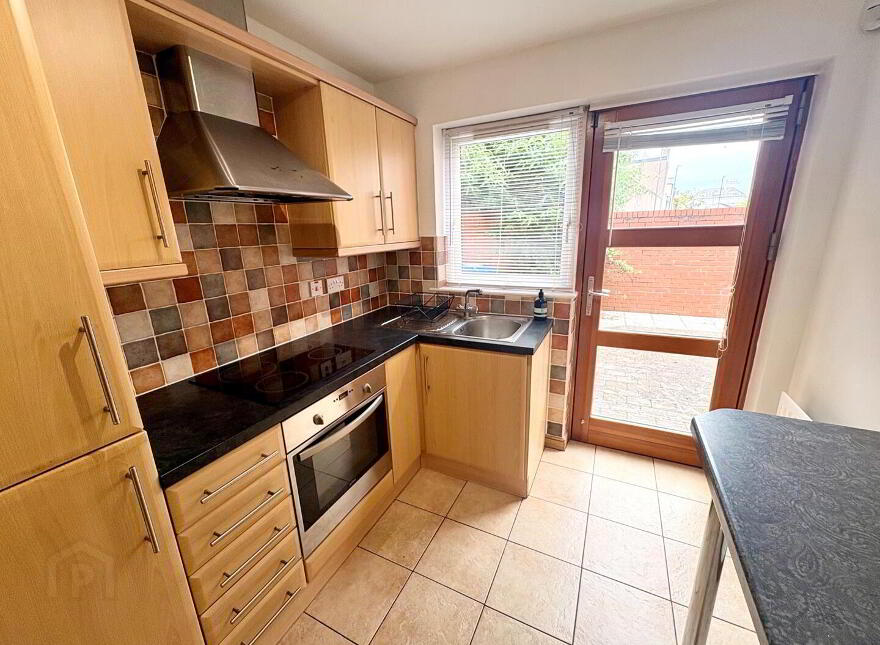 77 Church View, Holywood, BT18 9LN