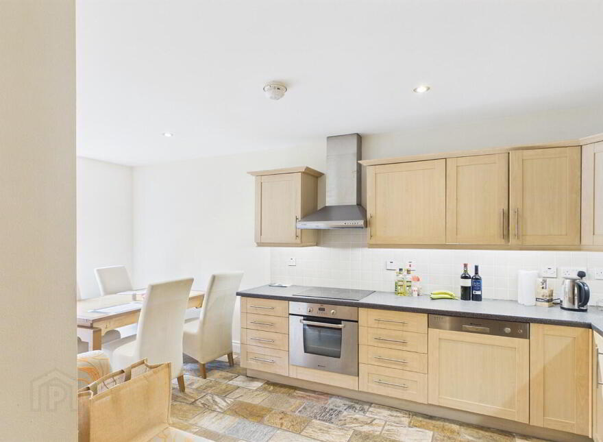 Apt 2 48, Marlborough Manor, Marlborough Park South, Belfast, BT9 6HS