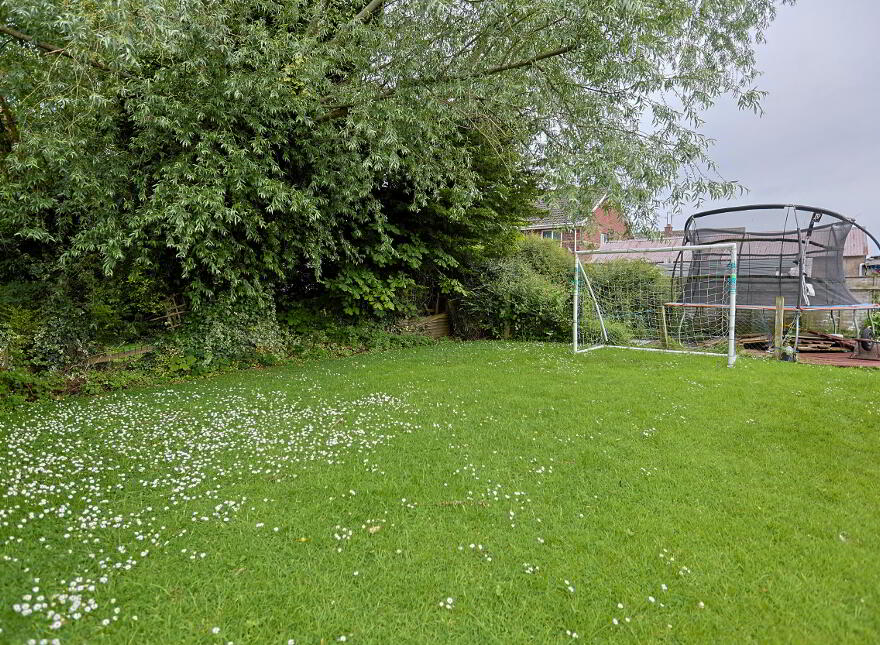 11 Mourneview Avenue, Lurgan, Craigavon, BT66 8EW