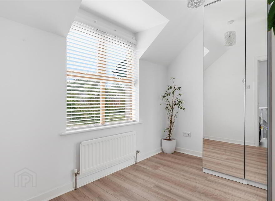 6 Grand Jury Court, Saintfield, BT24 7LD