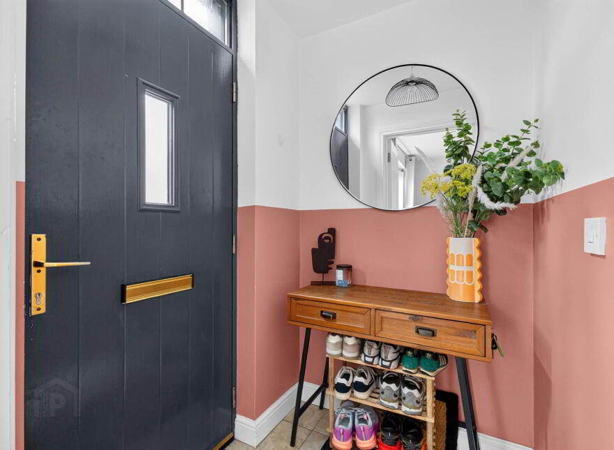 228 Glenwood Court, Lisburn, BT28 3UF