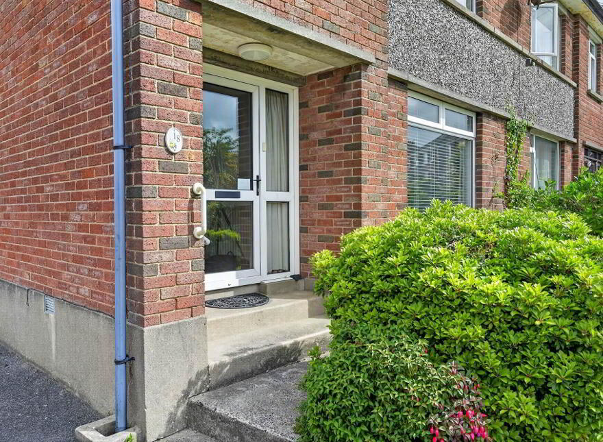18 Glenholm Crescent, Four Winds, Belfast, BT8 6LS