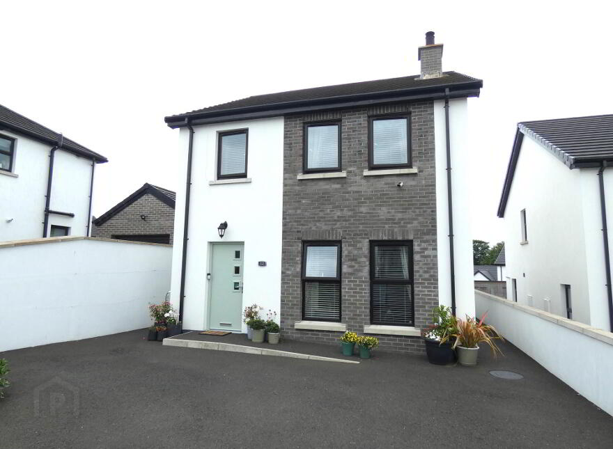 12 Millbrooke Close, Ballymoney, BT53 7FD