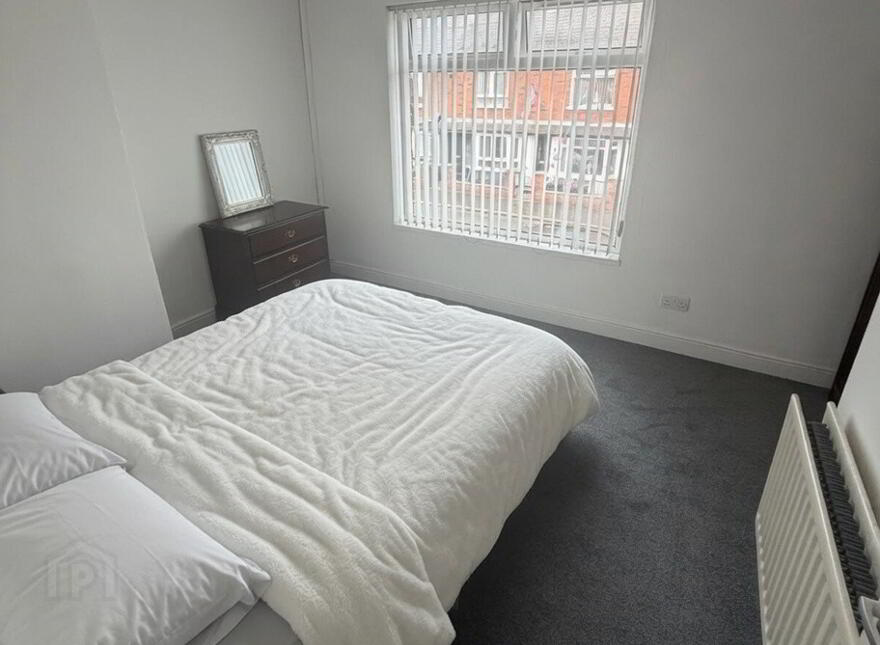 84 York Park, Belfast, BT15 3QW
