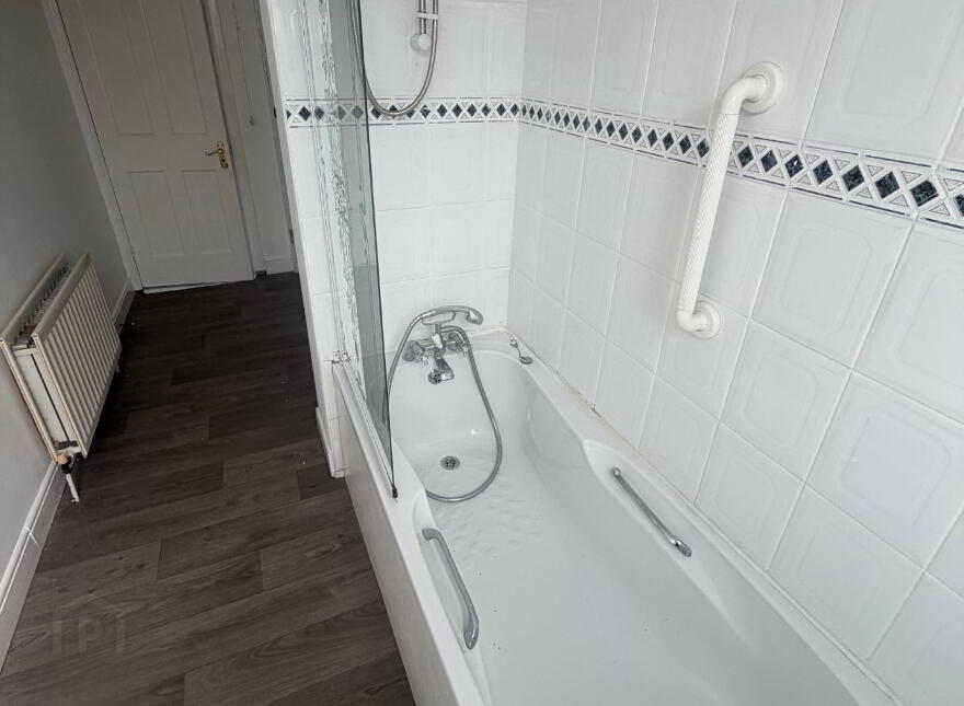 84 York Park, Belfast, BT15 3QW