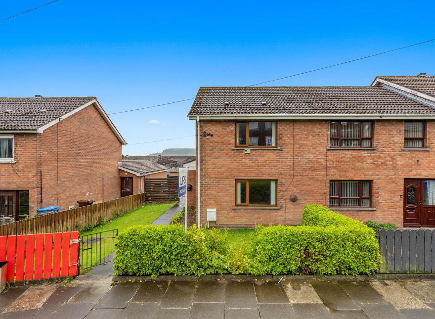 10 Ilex Avenue, Newtownards, BT23 4HN