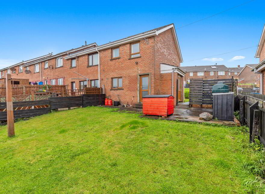 10 Ilex Avenue, Newtownards, BT23 4HN