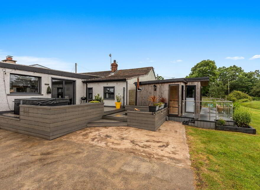 10 Abbacy Road, Ardkeen, Newtownards, BT22 1HH
