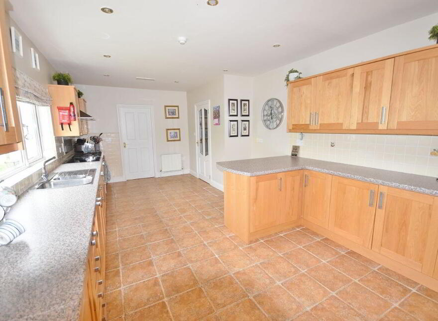 Feale View, Sandhill Road, Ballybunion, V31XD40