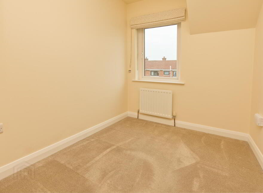 8 Viscount Lane, Bangor, BT19 1NF