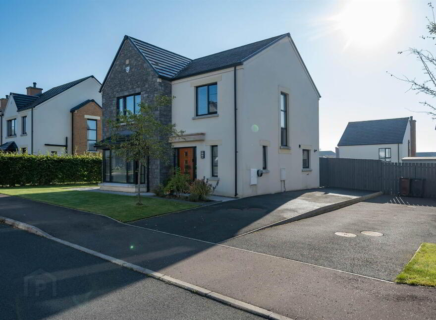 23 Chantry Gardens, Greenisland, Carrickfergus, BT38 8GE