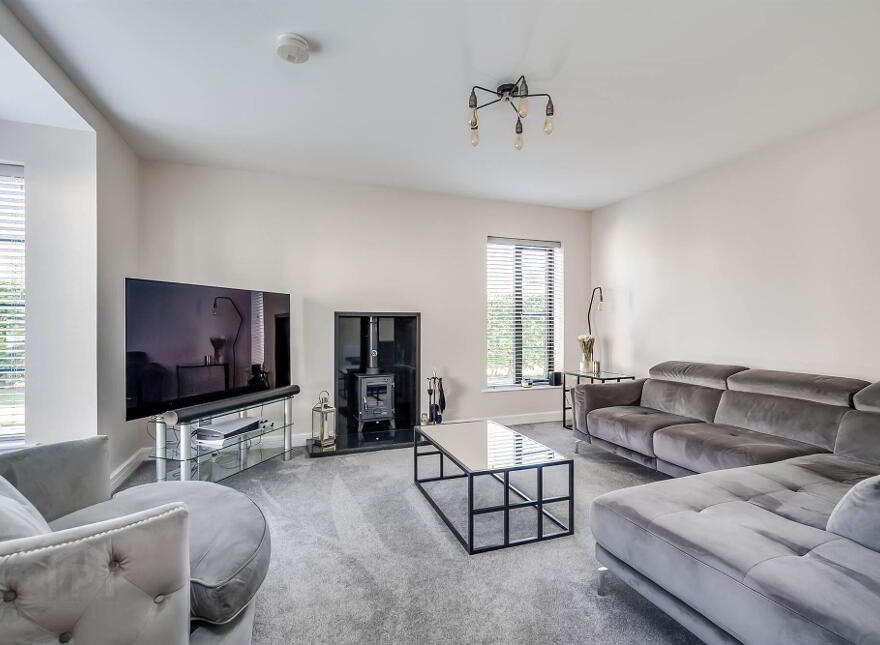 23 Chantry Gardens, Greenisland, Carrickfergus, BT38 8GE