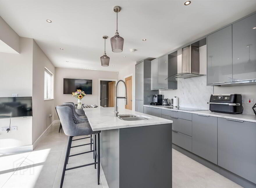 23 Chantry Gardens, Greenisland, Carrickfergus, BT38 8GE