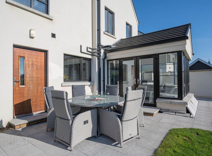 23 Chantry Gardens, Greenisland, Carrickfergus, BT38 8GE