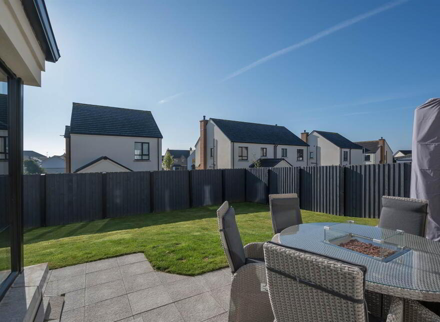 23 Chantry Gardens, Greenisland, Carrickfergus, BT38 8GE