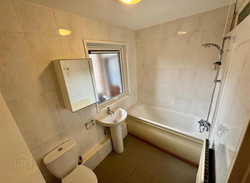Flat 27, 47 Dundela Avenue, Belfast, BT4 3BT