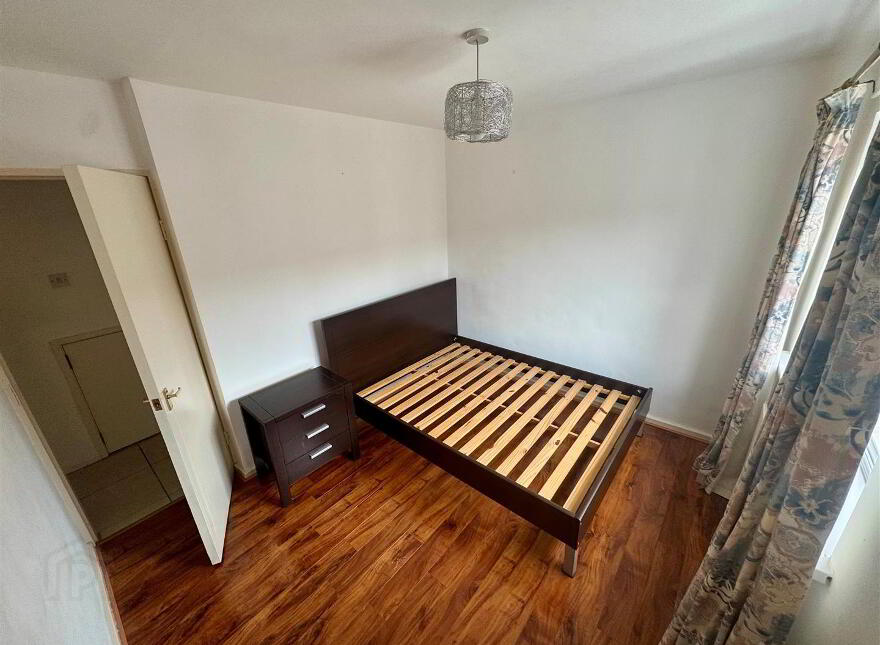 Flat 27, 47 Dundela Avenue, Belfast, BT4 3BT