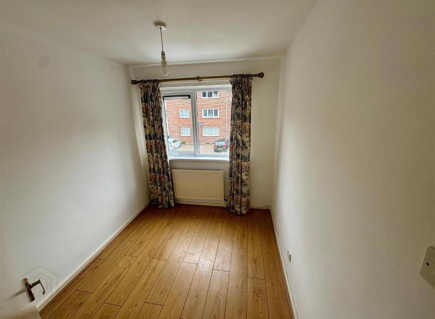 Flat 27, 47 Dundela Avenue, Belfast, BT4 3BT