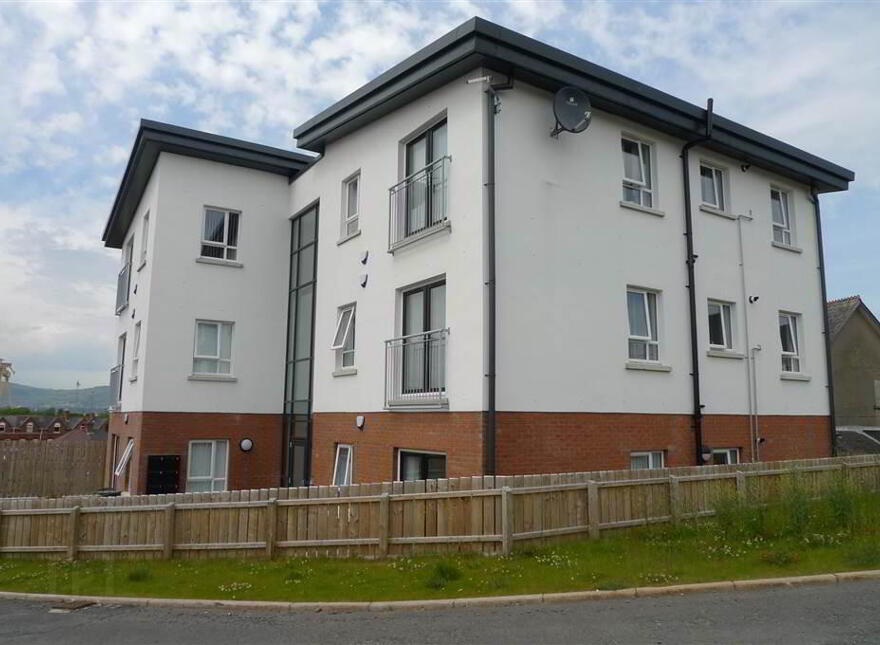 Apt 4, 4 Park Avenue Heights, Belfast, BT4 1SH