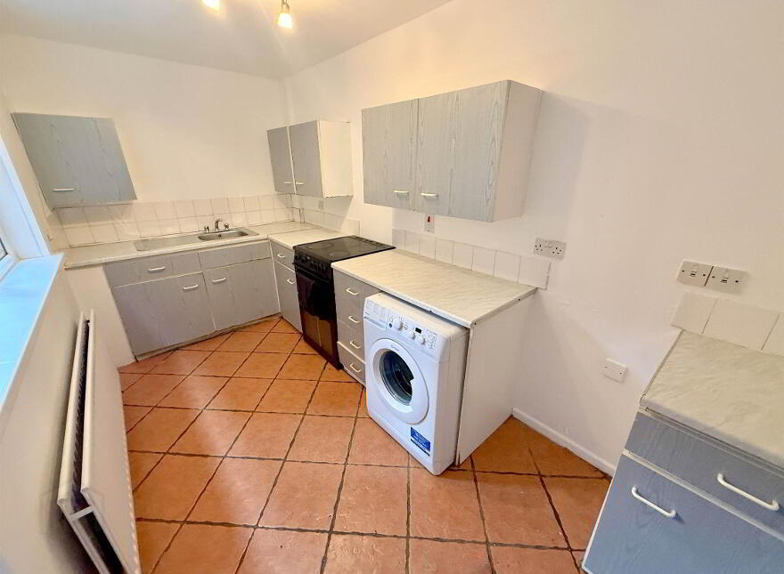 63 My Ladys Road, Ravenhill, Belfast, BT6 8BZ