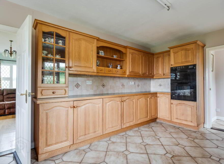12 Derryclawan Road, Lisbellaw, BT94 5DB