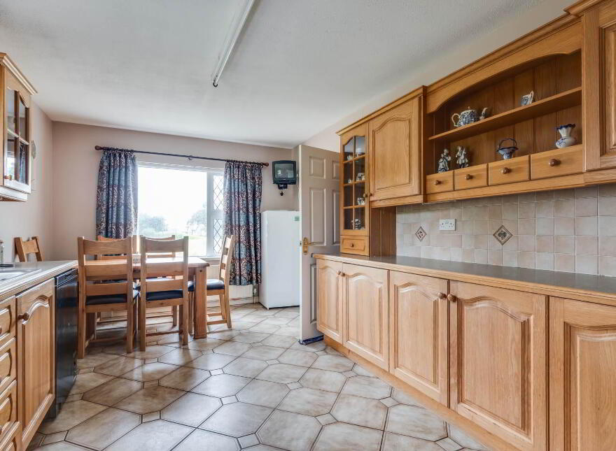 12 Derryclawan Road, Lisbellaw, BT94 5DB