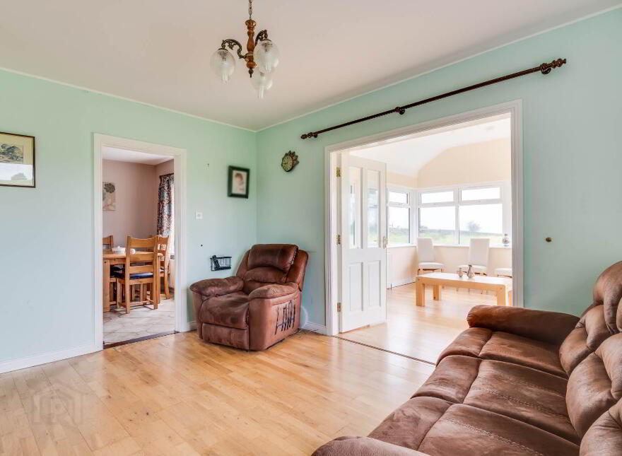 12 Derryclawan Road, Lisbellaw, BT94 5DB