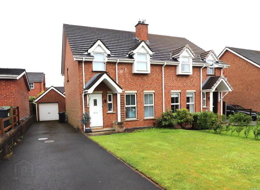 35 The Paddock, Limetree Avenue, Lisburn, BT28 2YD