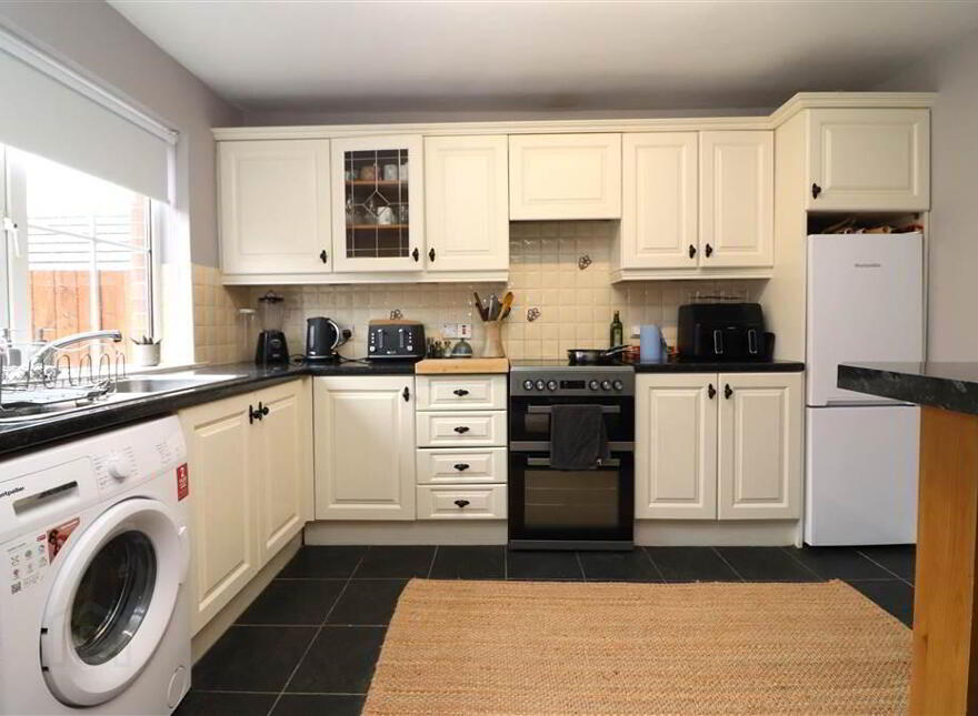 35 The Paddock, Limetree Avenue, Lisburn, BT28 2YD