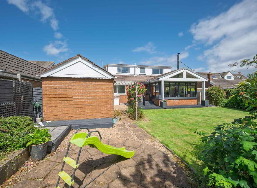 7 Marlo Crescent, Bangor, BT19 6SU
