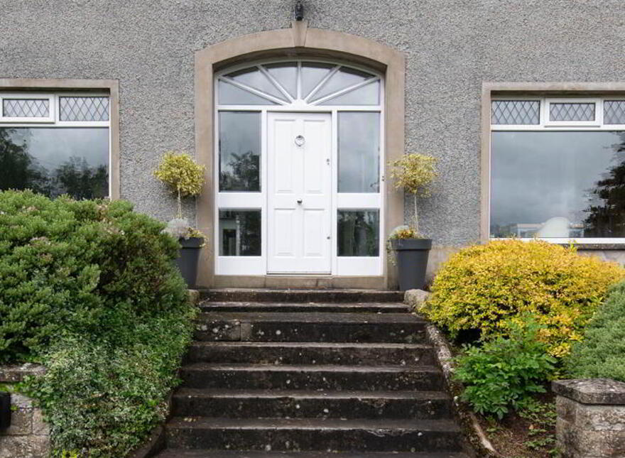 384 Ballyclare Road, Newtownabbey, BT36 4TQ