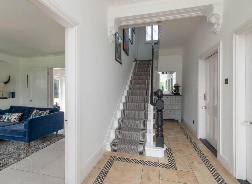 384 Ballyclare Road, Newtownabbey, BT36 4TQ