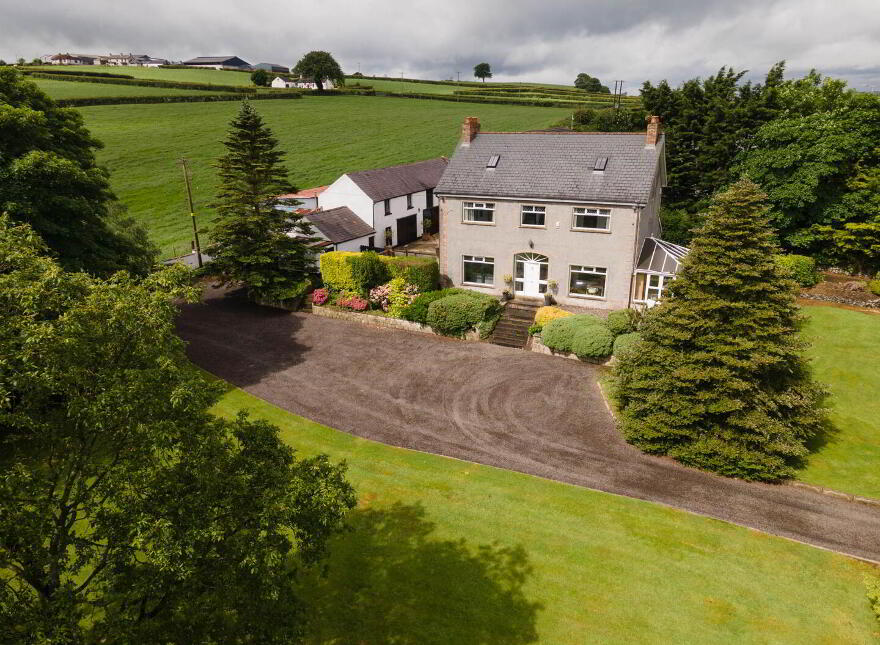 384 Ballyclare Road, Newtownabbey, BT36 4TQ