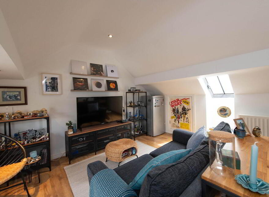 384 Ballyclare Road, Newtownabbey, BT36 4TQ