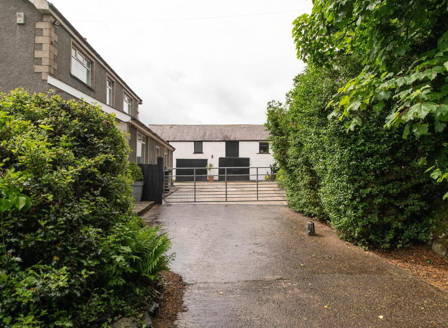384 Ballyclare Road, Newtownabbey, BT36 4TQ
