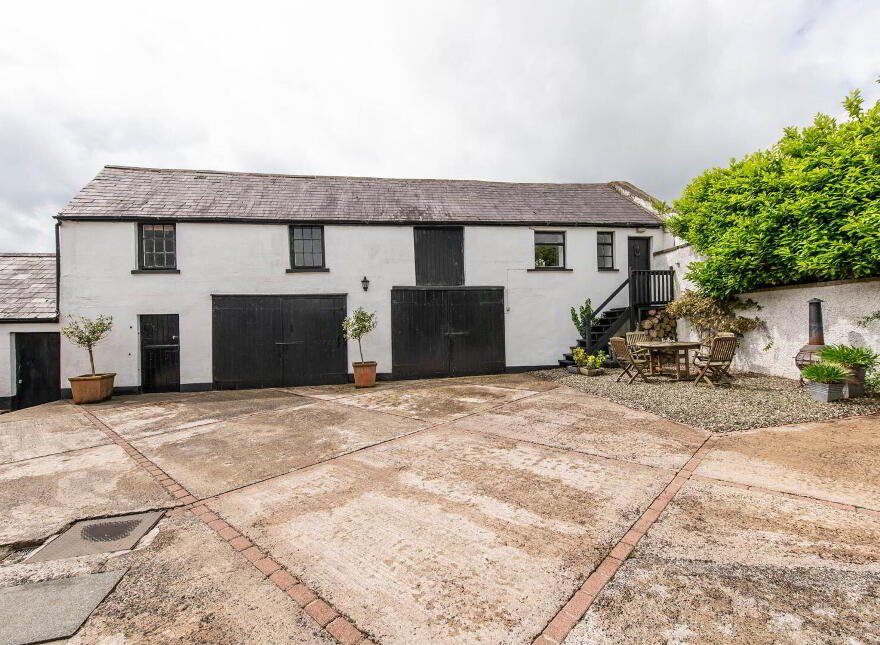 384 Ballyclare Road, Newtownabbey, BT36 4TQ