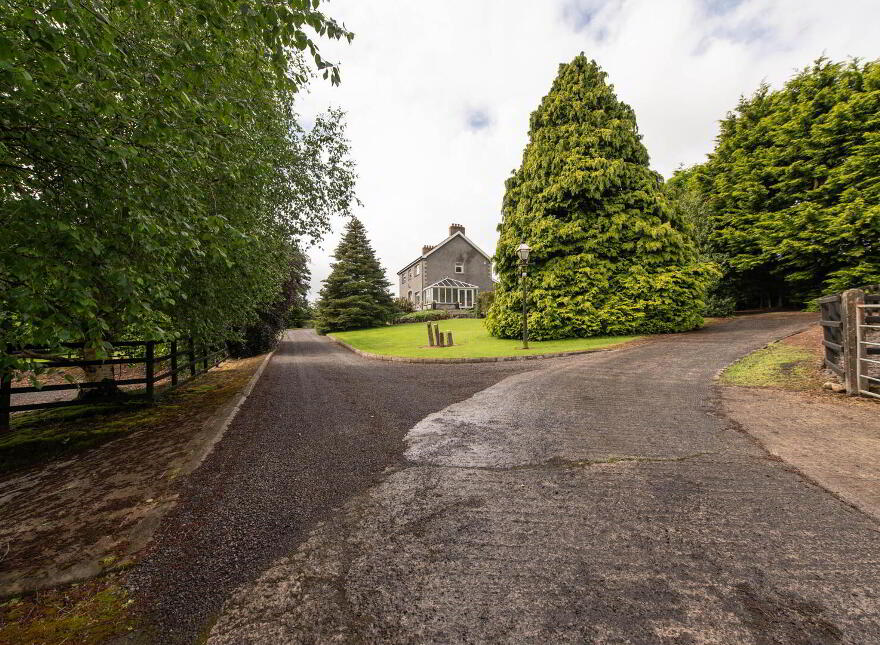 384 Ballyclare Road, Newtownabbey, BT36 4TQ