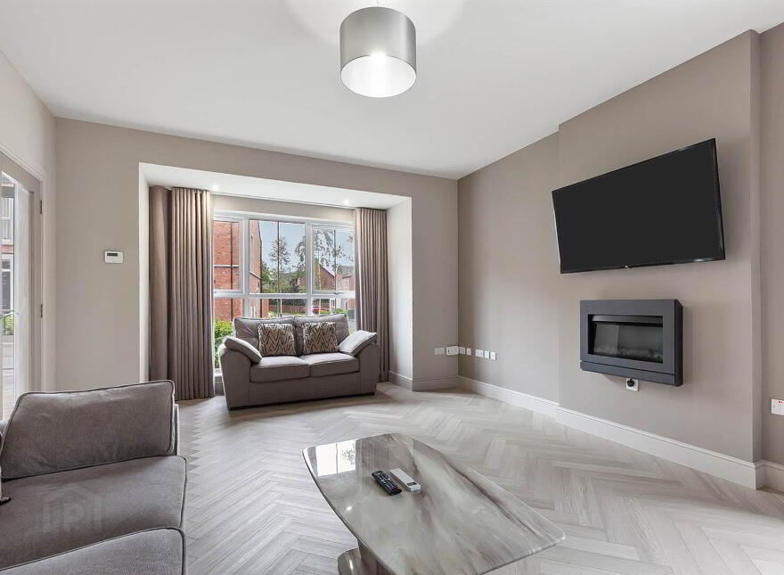 18 Lesley Chase, Knockagh Chase, Upper Road, Greenisland, BT38 8GU