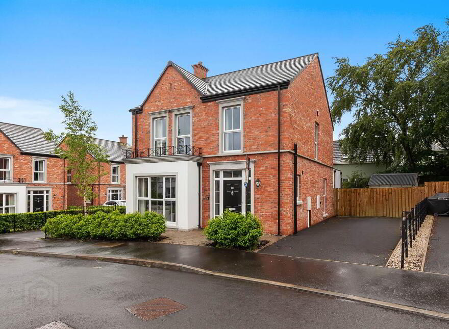 18 Lesley Chase, Knockagh Chase, Upper Road, Greenisland, BT38 8GU