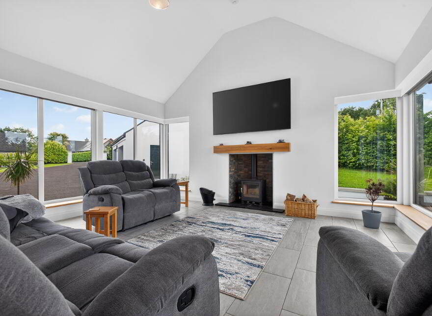 17 Lisgorgan Lane, Maghera, BT46 5TE